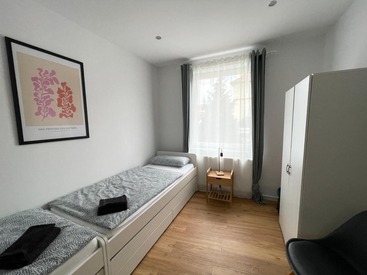 70Qm - 3 Rooms - Free Parking - City - Mallibase Apartments Hannover Bagian luar foto